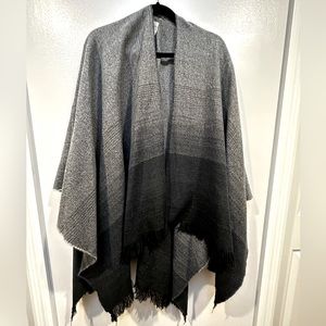 CALIA by Carrie Underwood  - Black & Grey Ombré Shawl Wrap - One Size